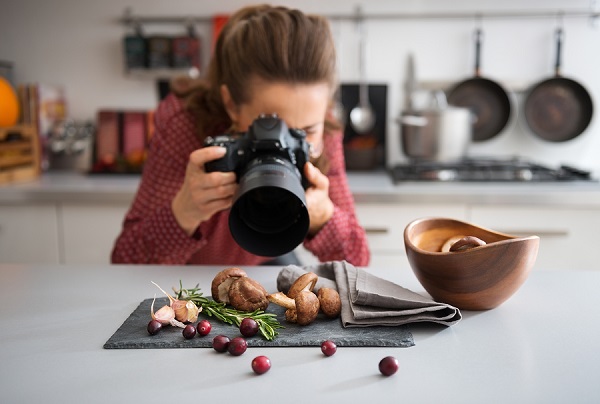 How to become a food photographer